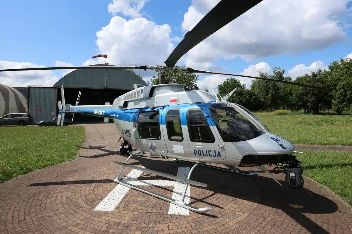 śmigłowiec Bell-407 GXi przeznaczony dla policjantów 4