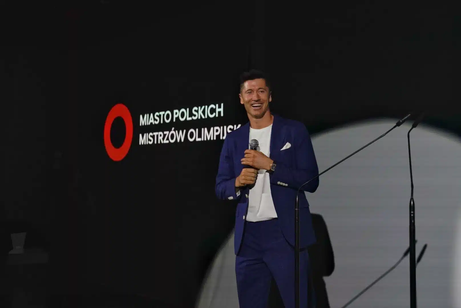 MIASTO POLSKICH MISTRZÓW OLIMPIJSKICH PROFBUD Robert Lewandowski