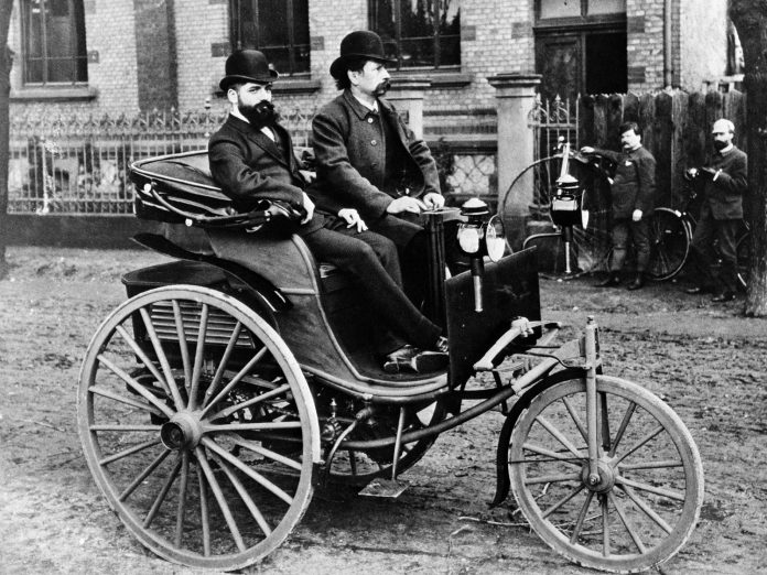 Gottlieb Daimler und Carl Benz: Runde Geburtstage der Automobil-PioniereGottlieb Daimler and Carl Benz: Round-number birthdays of the automotive pioneers