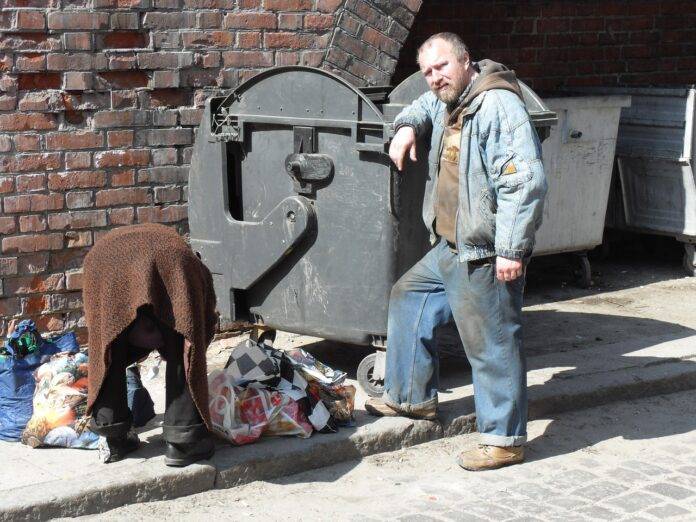 polska bieda bezdomny