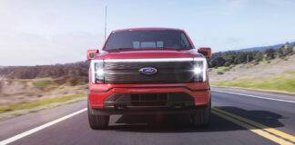 2022 Ford F-150 Lightning Lariat