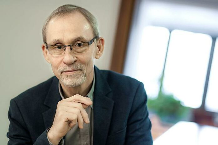 Robert Szyman, Dyrektor Generalny Polskiego Związku Tworzyw Sztucznych