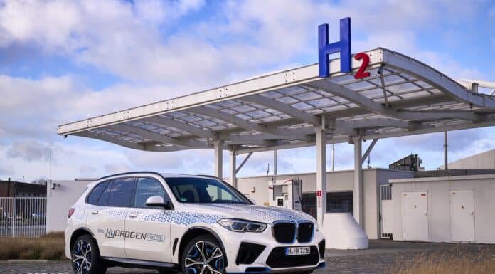 On Location BMW iX5 Hydrogen Antwerp