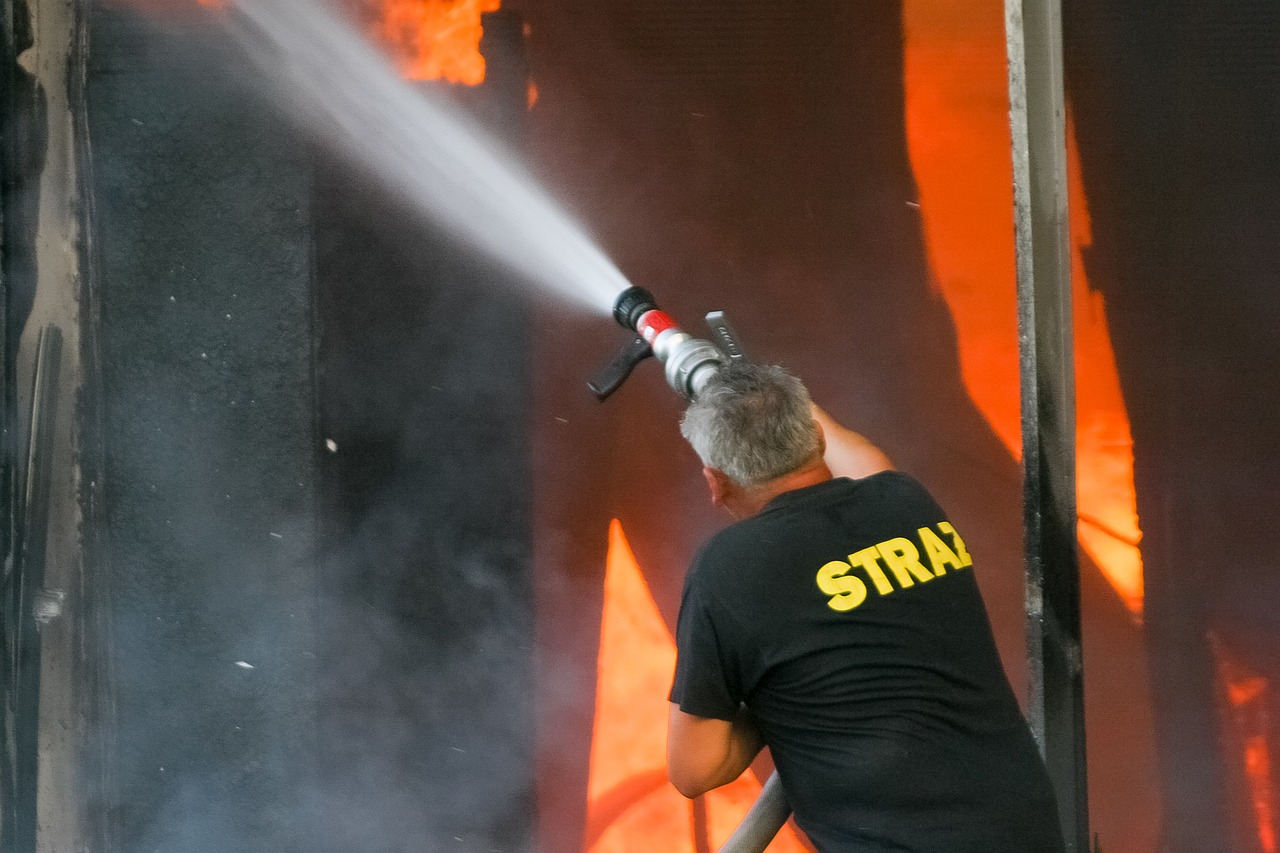 CIOP-PIB: Pożar to nie tylko ogień i wysoka temperatura, ale i niebezpieczny dla człowieka dym