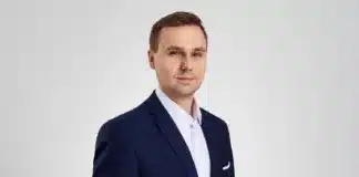 Przemysław Furmanek, Lege Restrukturyzacje