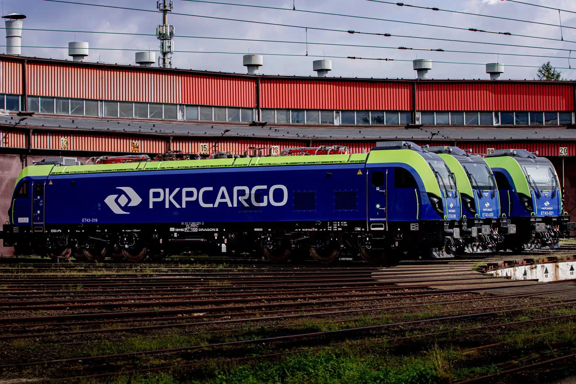 PKP CARGO zapewnia programy osłonowe dla pracowników w branży kolejowej